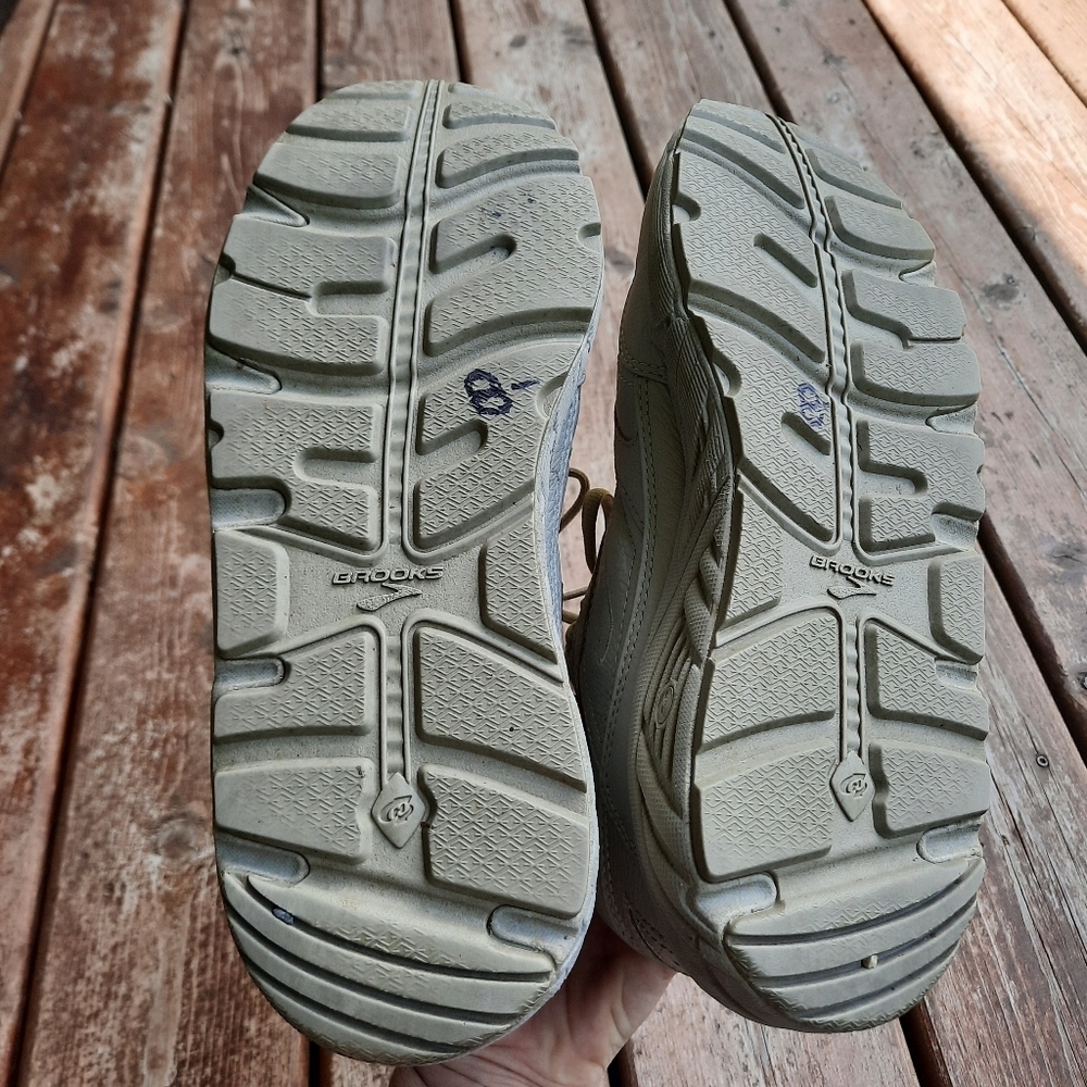 Brooks Addiction Walking Shoes Bone Leather Orthopedic Comfort Shoes Size 9 Wide - Picture 12 of 15